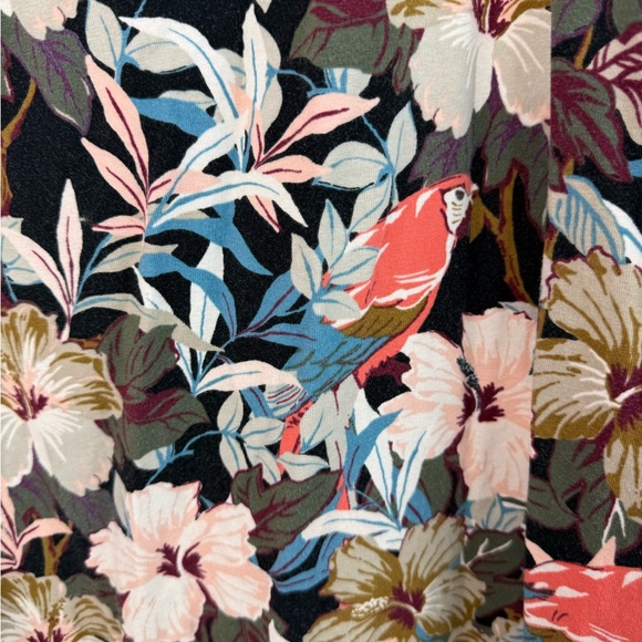 Dynamite dress flowers bird parrot tropical green black Multicolor Floral Dress - Picture 7 of 12